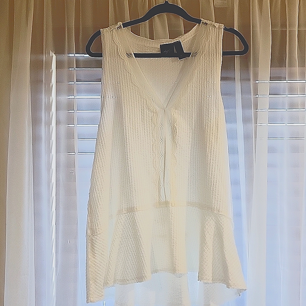 Lace and raw edge tank top